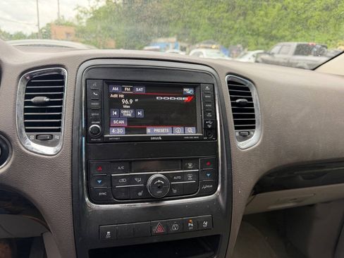 Used 2013 Dodge Durango Crew w/ Trailer Tow Group IV AWD/4WD image 10