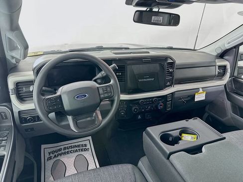 New 2026 Ford F250 XLT w/ XLT Premium Package image 29