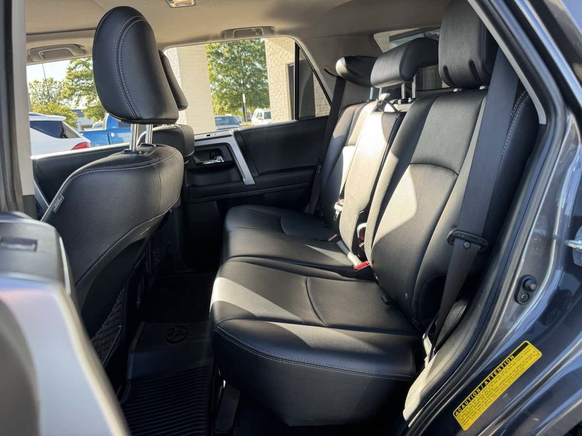 Used 2023 Toyota 4Runner Limited RWD image 12