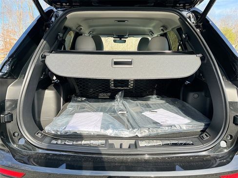 New 2025 Mitsubishi Outlander SE image 26