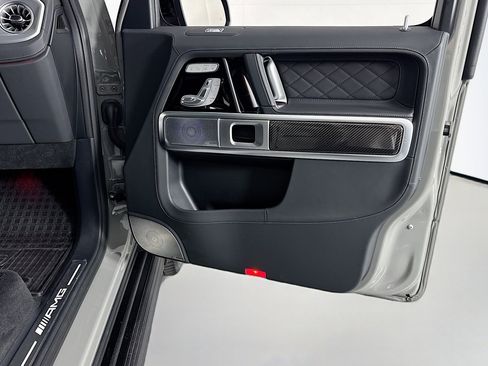 Used 2026 Mercedes-Benz G 63 AMG 4MATIC image 24