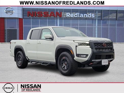 New 2025 Nissan Frontier PRO-4X w/ Pro Premium Package image 1