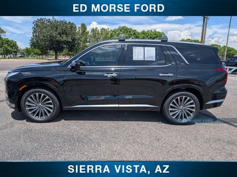 Used 2024 Hyundai Palisade Calligraphy AWD/4WD image 2