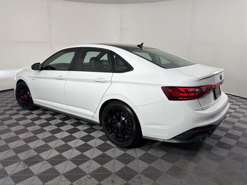 Used 2026 Volkswagen Jetta GLI Autobahn FWD image 3