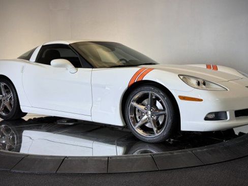 Used 2011 Chevrolet Corvette Coupe w/ Preferred Equipment Group RWD image 31