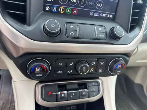 Used 2020 GMC Acadia Denali w/ Trailering Package AWD/4WD image 8