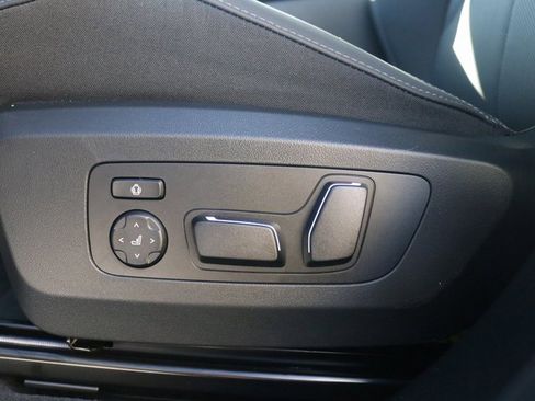 New 2026 BMW X3 xDrive30 w/ M Sport Package image 9