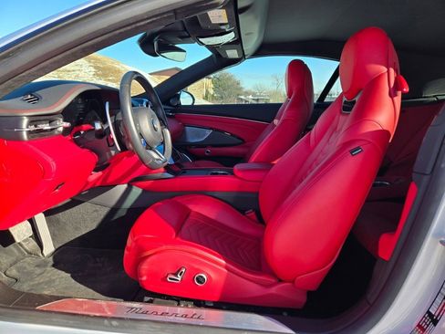 Used 2024 Maserati GranCabrio Trofeo image 18