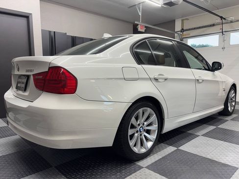 Used 2011 BMW 328i xDrive Sedan AWD/4WD image 8