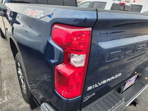 Used 2023 Chevrolet Silverado 1500 LT w/ Protection Package image 5