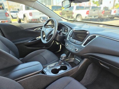 Used 2023 Chevrolet Malibu LT FWD image 25
