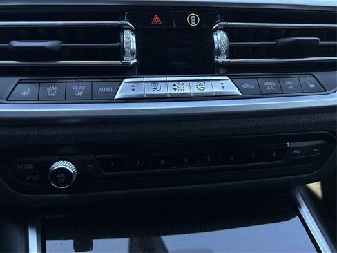 Used 2019 BMW 330i Sedan w/ Convenience Package image 22