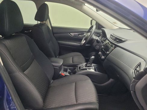 Used 2018 Nissan Rogue SV w/ Premium Package FWD image 21