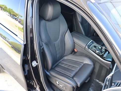 Used 2020 BMW X5 xDrive40i w/ Convenience Package image 34