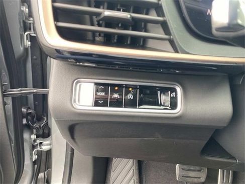 New 2026 Buick Envision Sport Touring image 15