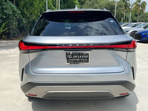 Certified 2025 Lexus RX 350 Premium w/ Accessory Package (Z1) FWD image 6