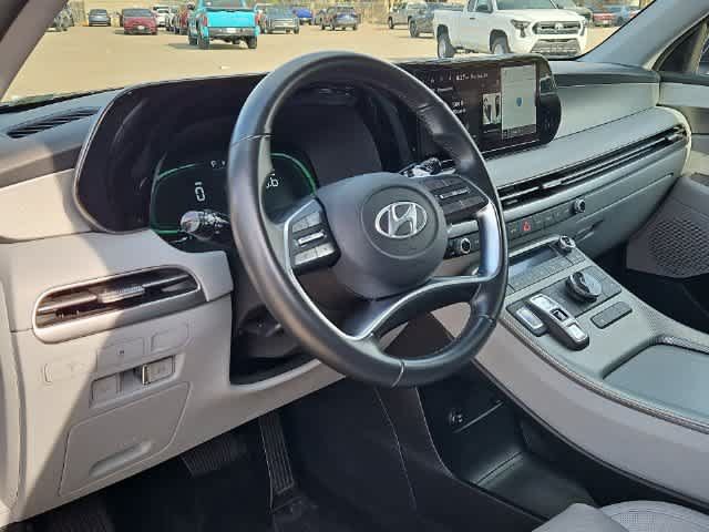 Used 2025 Hyundai Palisade SEL FWD image 10
