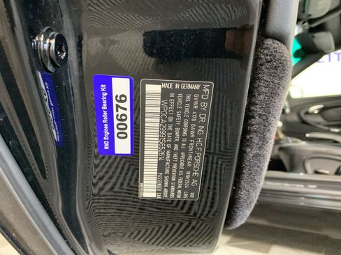 Used 2001 Porsche 911 Cabriolet image 13