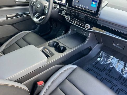 Used 2026 Honda Prologue Touring image 17