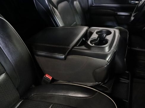 Used 2019 RAM 1500 Laramie image 59
