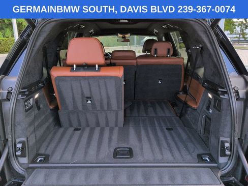 Used 2019 BMW X7 xDrive50i w/ Dynamic Handling Package AWD/4WD image 15