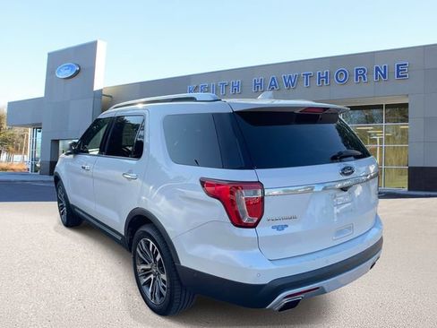 Used 2016 Ford Explorer Platinum AWD/4WD image 5