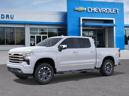 New 2026 Chevrolet Silverado 1500 High Country w/ Technology Package AWD/4WD image 2