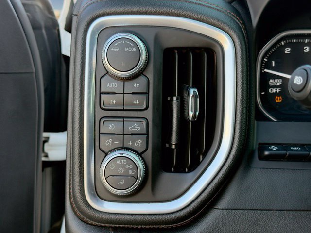Used 2020 GMC Sierra 1500 AT4 w/ Off-Road Performance Package AWD/4WD image 21