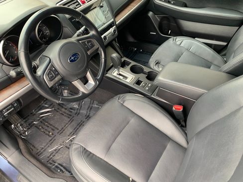 Used 2016 Subaru Outback 2.5i Limited AWD/4WD image 13