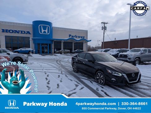 Used 2020 Nissan Altima 2.5 SV image 1