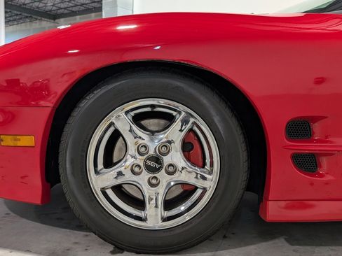 Used 2002 Pontiac Firebird Trans Am w/ SLP Firehawk Pkg RWD image 30