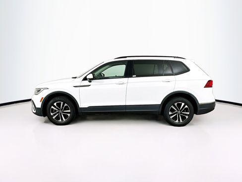 Used 2022 Volkswagen Tiguan S image 4