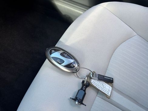 Used 2025 Hyundai Sonata SEL FWD image 21