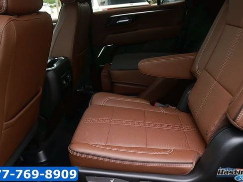 Used 2026 Chevrolet Tahoe High Country w/ Sun And Tow Package AWD/4WD image 14