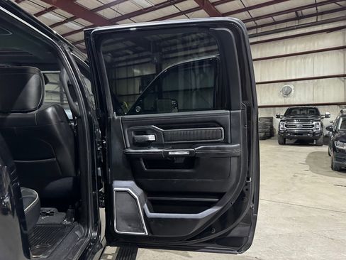 Used 2019 RAM 2500 Laramie image 21