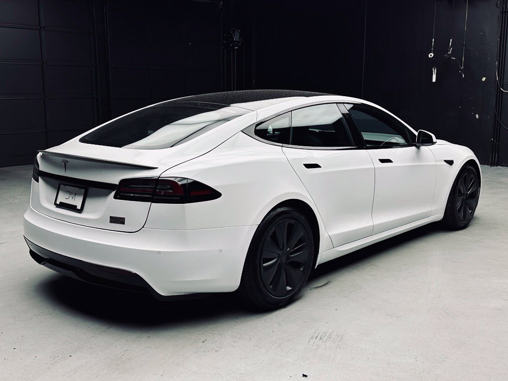 Used 2022 Tesla Model S Plaid AWD/4WD image 7