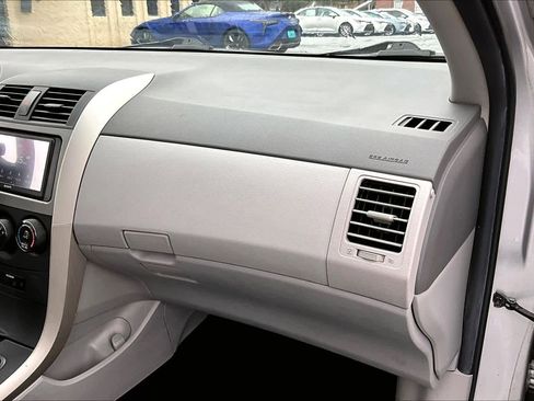 Used 2009 Toyota Corolla LE image 17