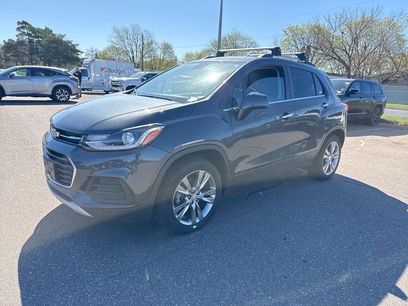 Used 2019 Chevrolet Trax LT w/ Sun & Sound Package