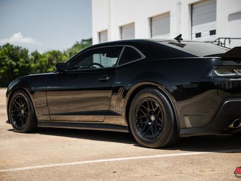 Used 2014 Chevrolet Camaro ZL1 image 44