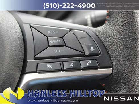 New 2025 Nissan Versa SR w/ Trunk Package image 26