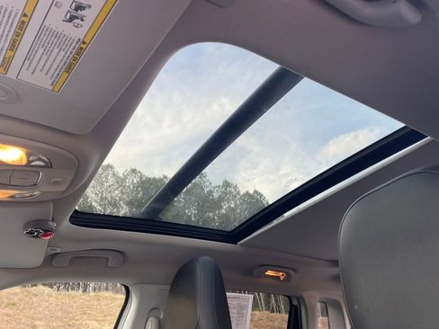 Used 2017 Jeep Compass Trailhawk w/ Leather Interior Group image 20