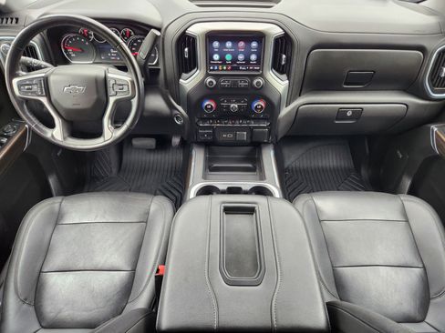 Used 2021 Chevrolet Silverado 1500 LT Trail Boss w/ Convenience Package II image 9