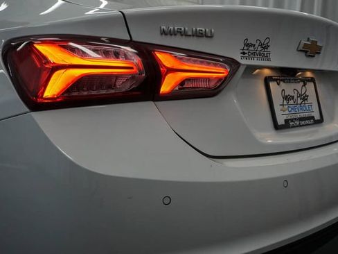 Used 2024 Chevrolet Malibu LT FWD image 12