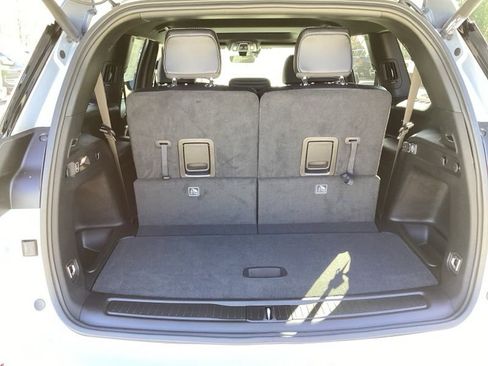 New 2025 Jeep Grand Cherokee L Altitude image 13