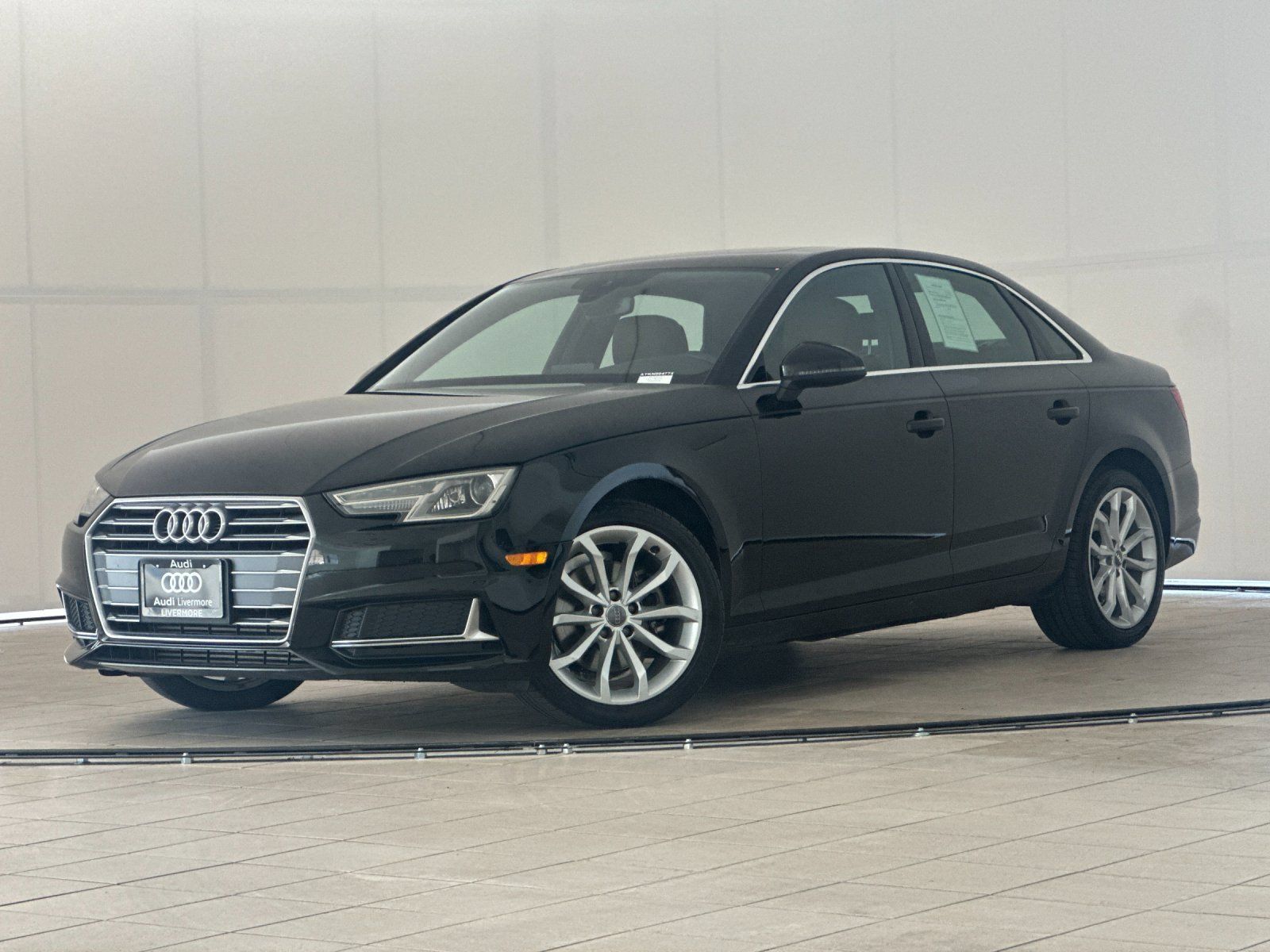 Used 2019 Audi A4 2.0T Premium w/ Convenience Package FWD image 1