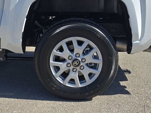 New 2026 Toyota Tacoma SR5 image 32