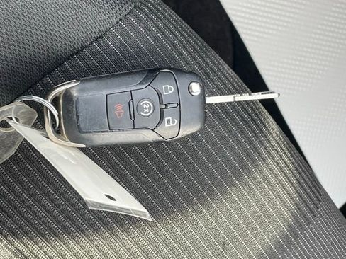 Used 2016 Ford F150 XLT w/ Equipment Group 302A Luxury image 35