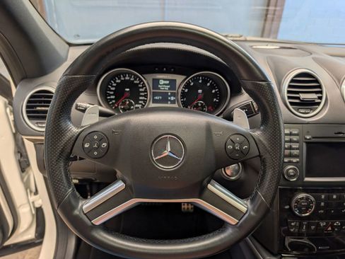 Used 2011 Mercedes-Benz ML 63 AMG 4MATIC image 9