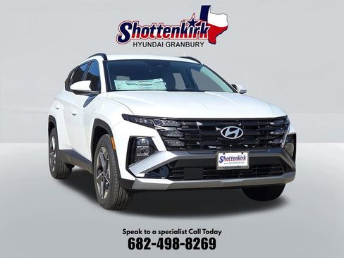 Used 2026 Hyundai Tucson SEL FWD image 3