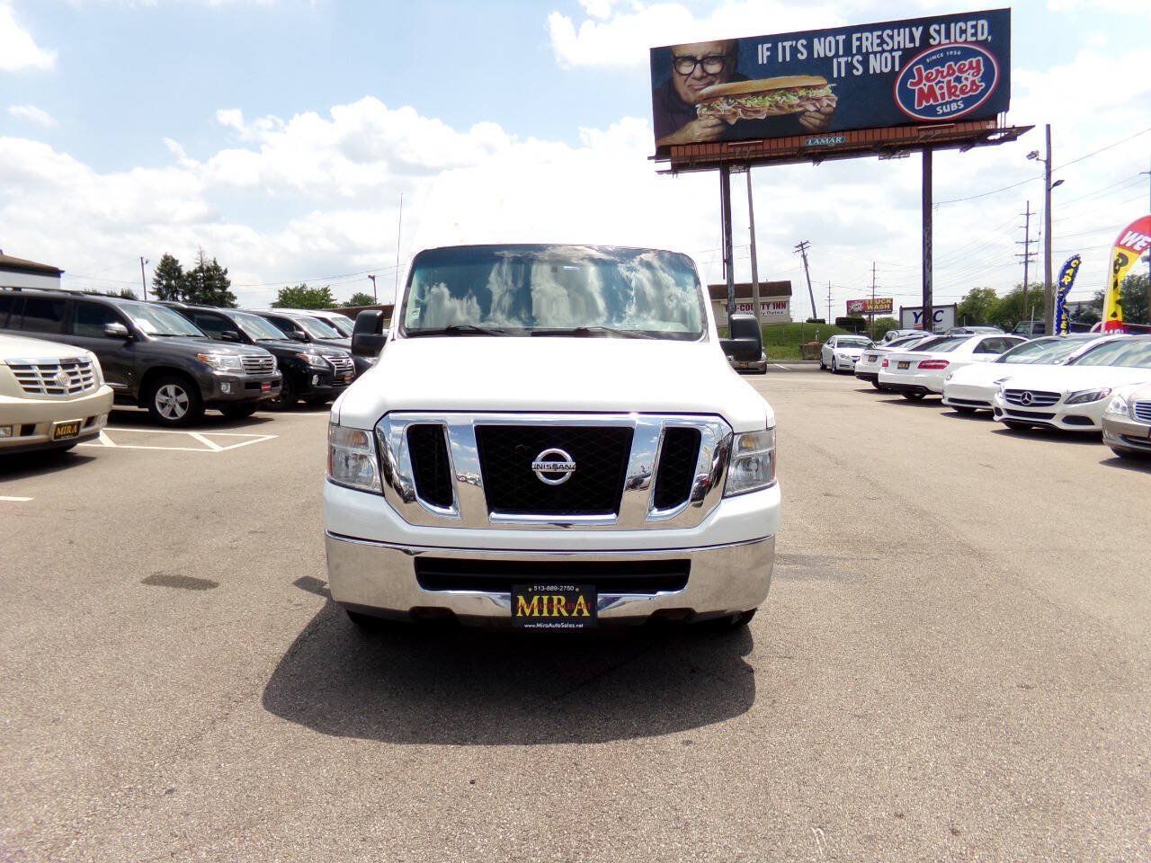 Used 2016 Nissan NV 2500 SL w/ Technology Package RWD image 2